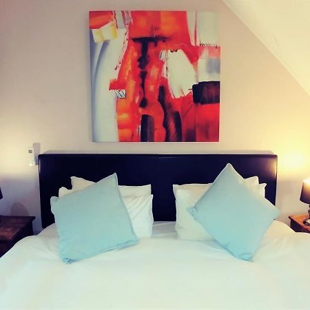 Winelands Villa Guesthouse And Cottages Somerset West Exteriör bild