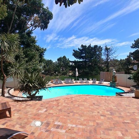 Winelands Villa Guesthouse And Cottages Somerset West Exteriör bild