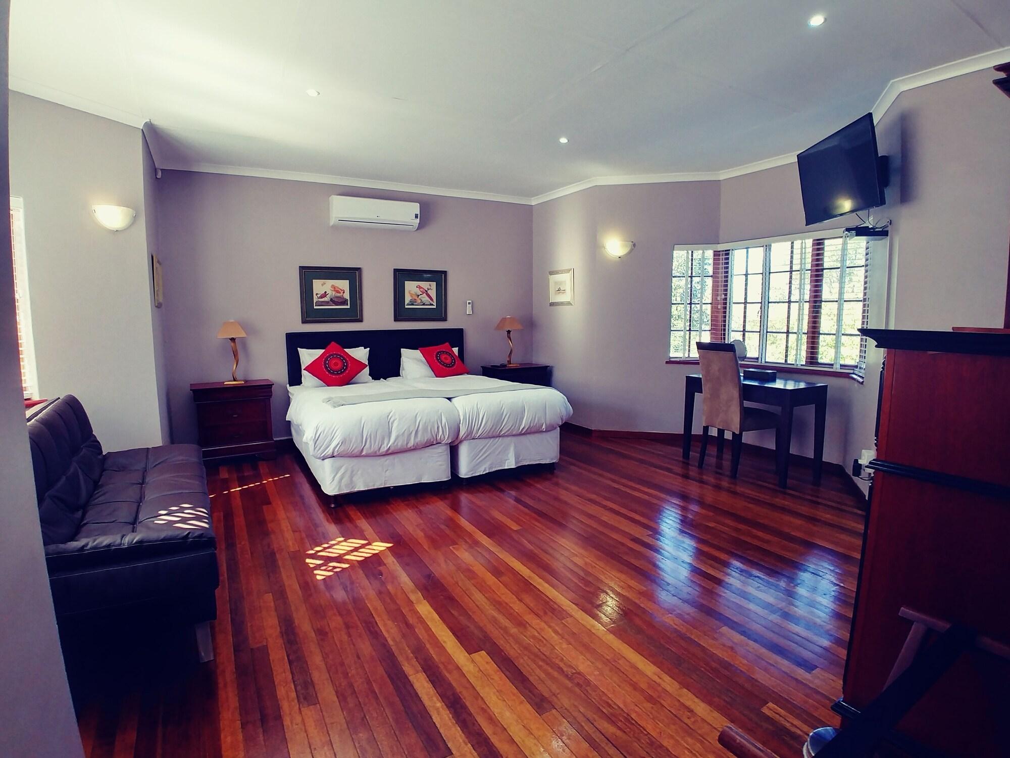 Winelands Villa Guesthouse And Cottages Somerset West Exteriör bild