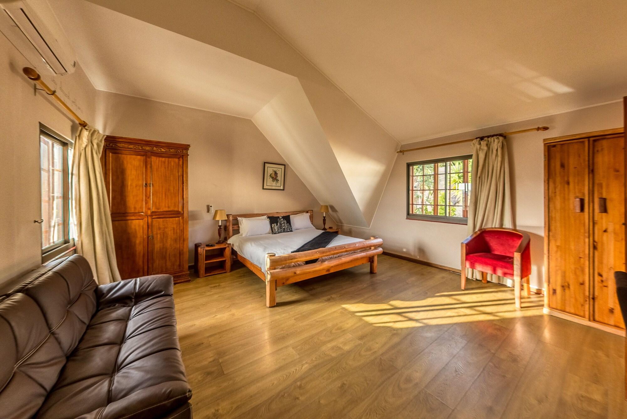 Winelands Villa Guesthouse And Cottages Somerset West Exteriör bild