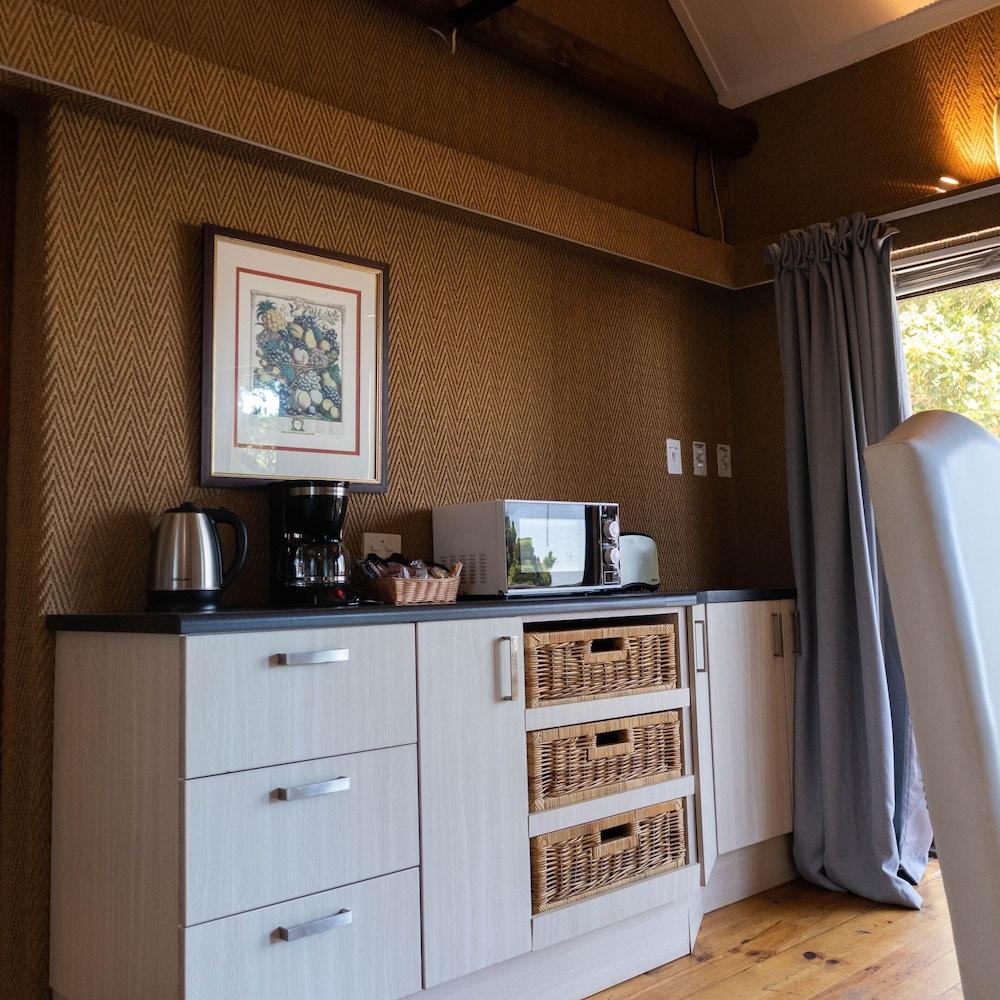 Winelands Villa Guesthouse And Cottages Somerset West Exteriör bild