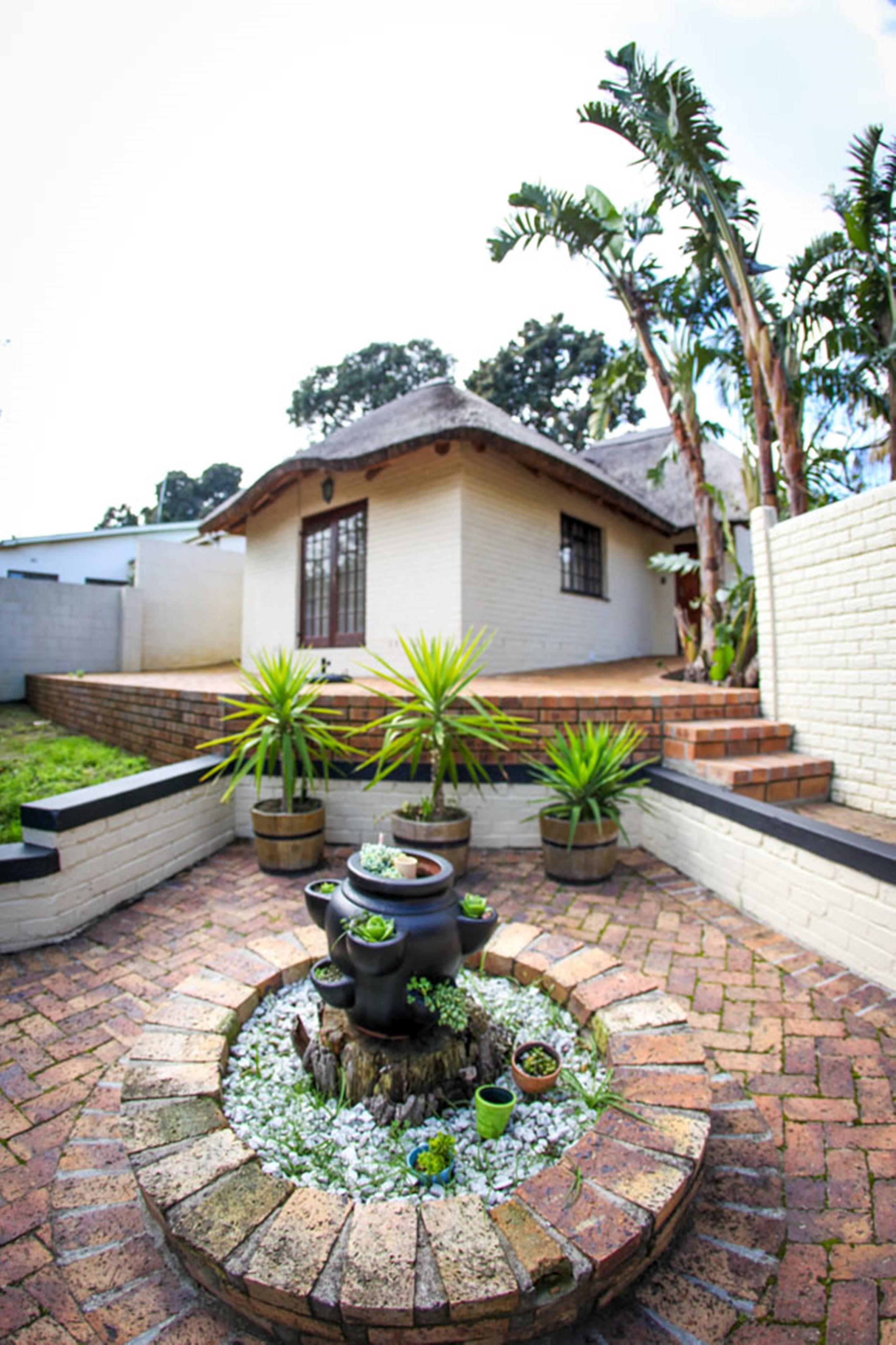 Winelands Villa Guesthouse And Cottages Somerset West Exteriör bild