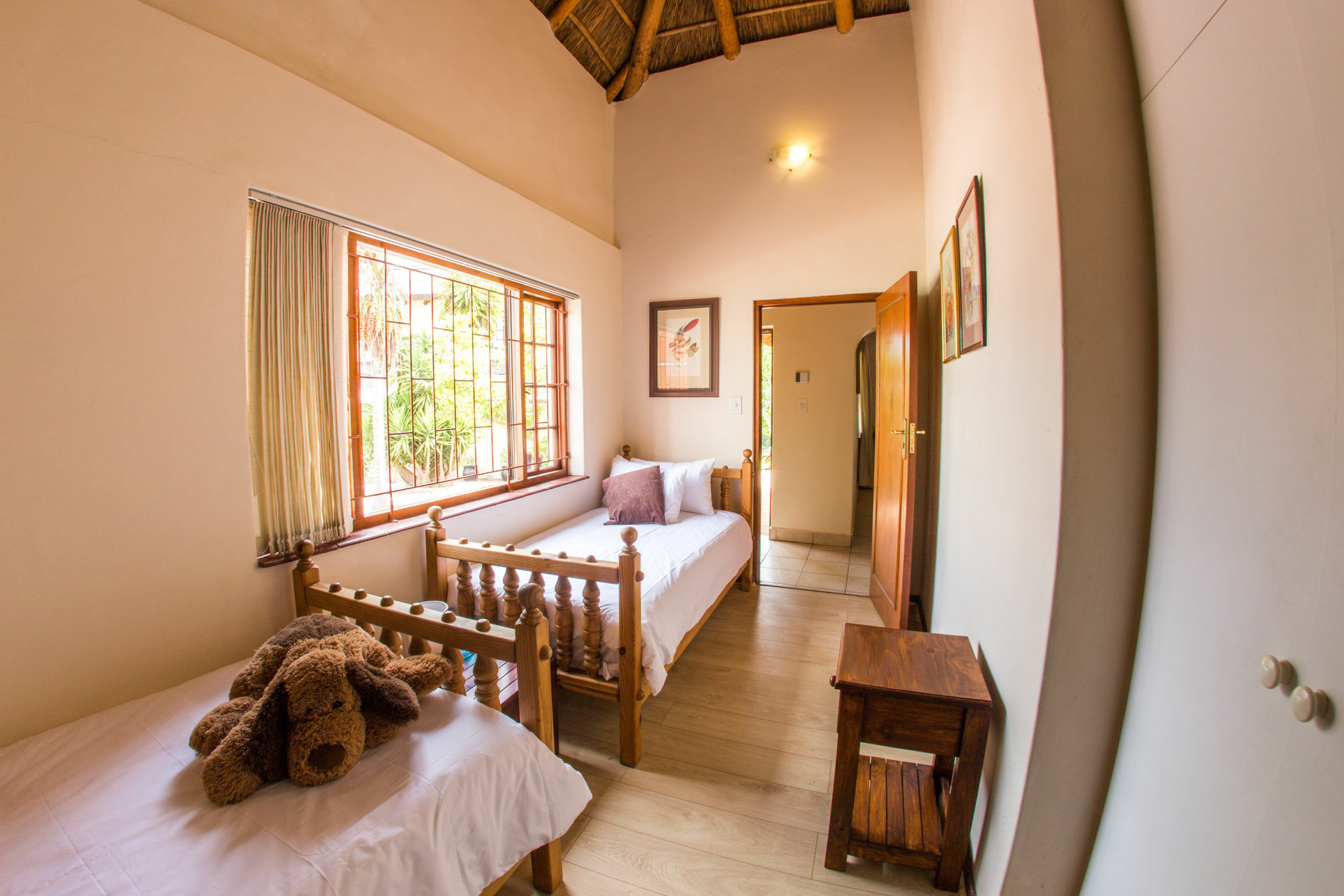 Winelands Villa Guesthouse And Cottages Somerset West Exteriör bild
